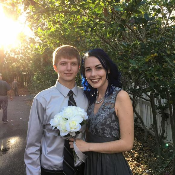 Meet your Posher, Colin - Picture 1 of 1